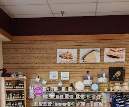 Mama Jo Homestyle Pies - Amherst, OH