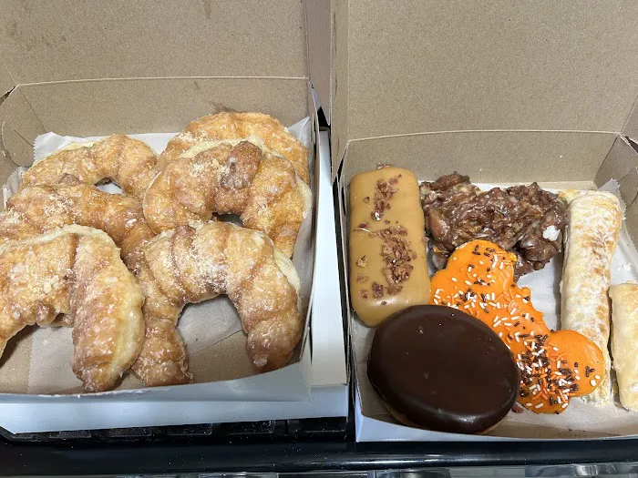Kiedrowski's Simply Delicious Bakery Picture 7