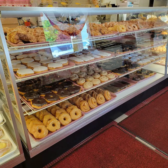 Kiedrowski's Simply Delicious Bakery Picture 3