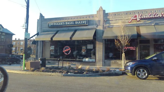 Bruegger's Bagels Picture 4