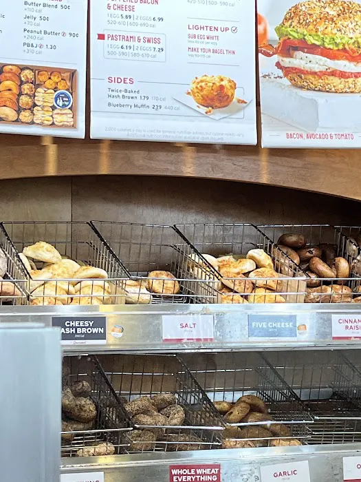 Bruegger's Bagels Picture 2