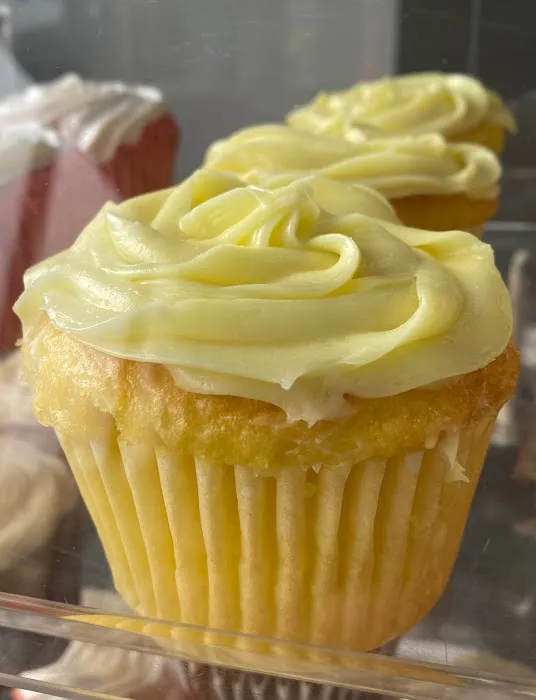 Sprinkle It Cupcake & Cookie Cafe Picture 9