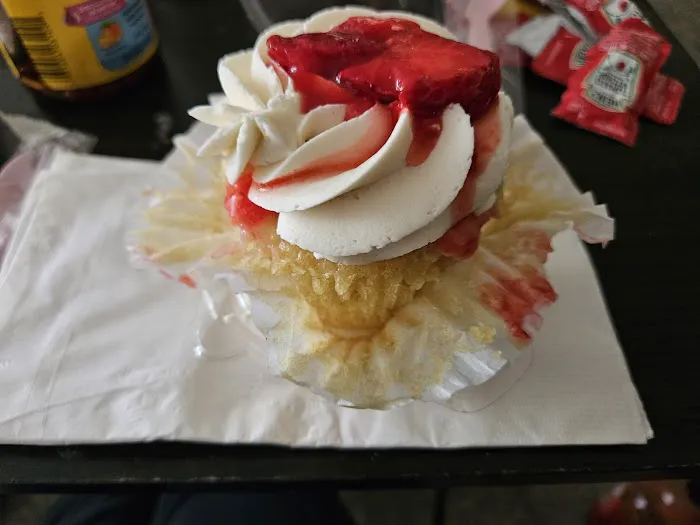 Shonnie's Bakery Picture 5