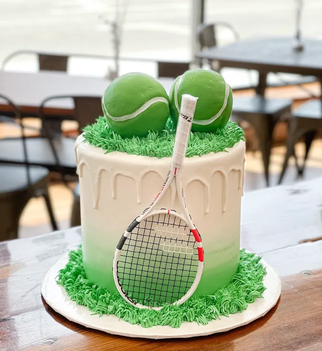 Cakes By The Lake Picture 10
