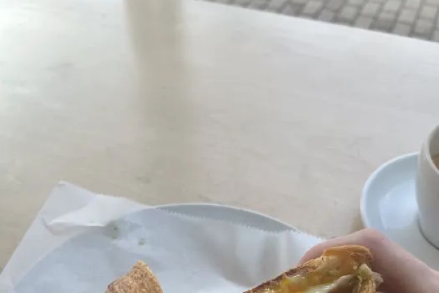 Fluffy Duck Café