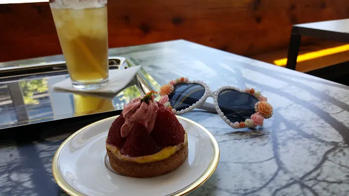 Coquette Pâtisserie Picture 10