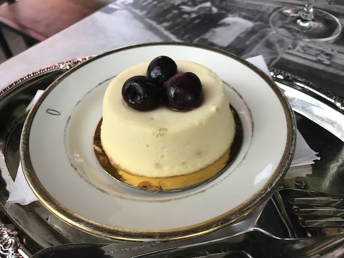 Coquette Pâtisserie Picture 2