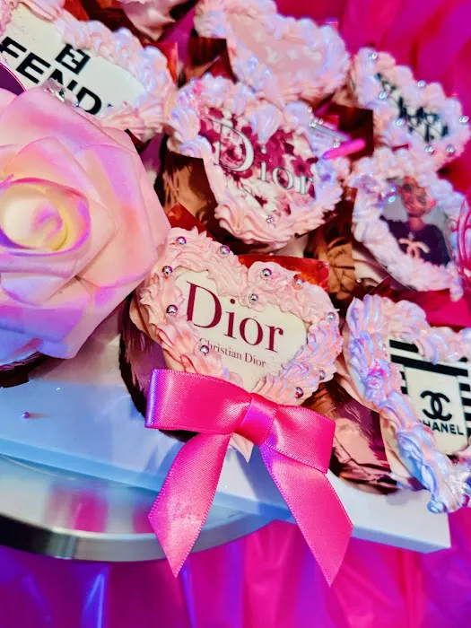 Lovee's Luxury Treats Picture 6