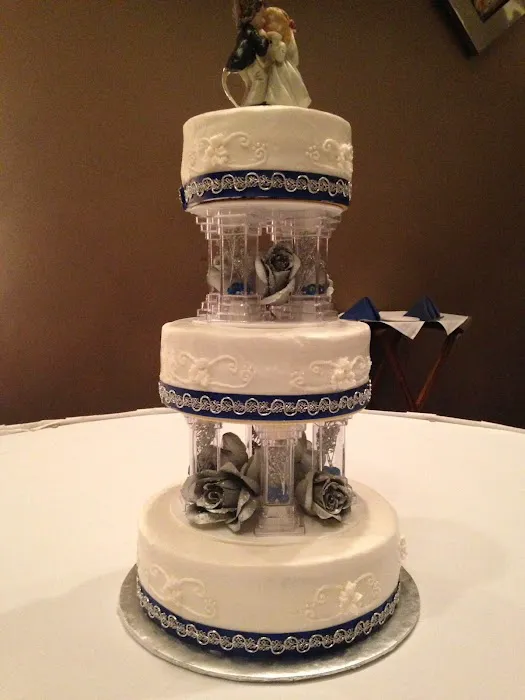 Caroline's Cakes and Confections Picture 2