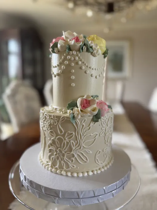White Flower Cake Shoppe Picture 2