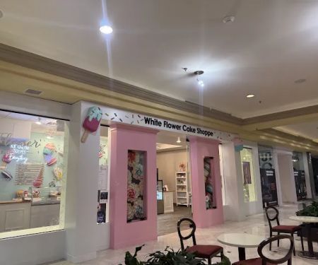 White Flower Cake Shoppe