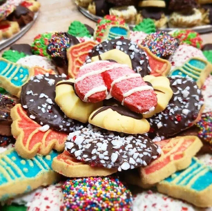 Davis Bakery & Delicatessen Picture 10