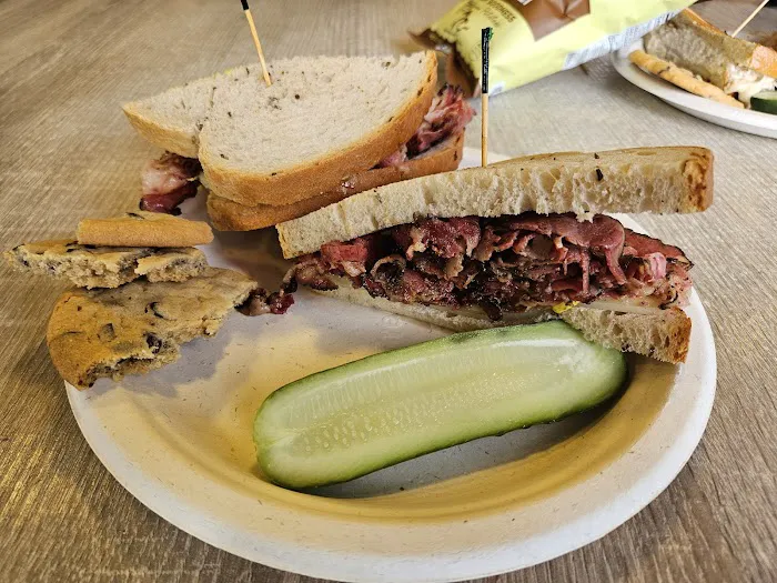 Davis Bakery & Delicatessen Picture 4