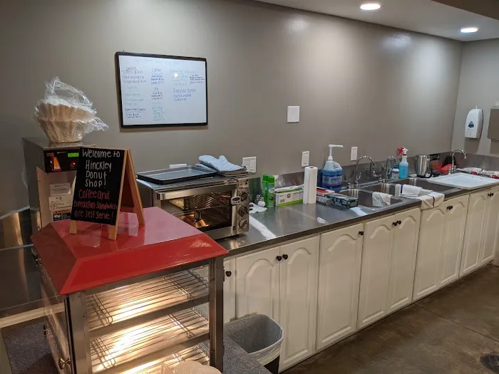 Hinckley Donut Shop Picture 5