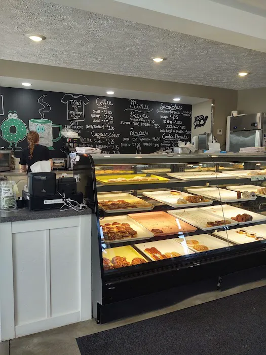 Hinckley Donut Shop Picture 9