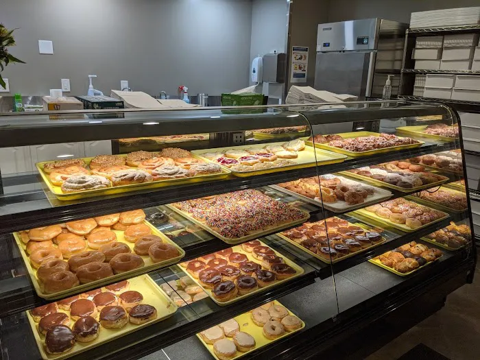Hinckley Donut Shop Picture 10