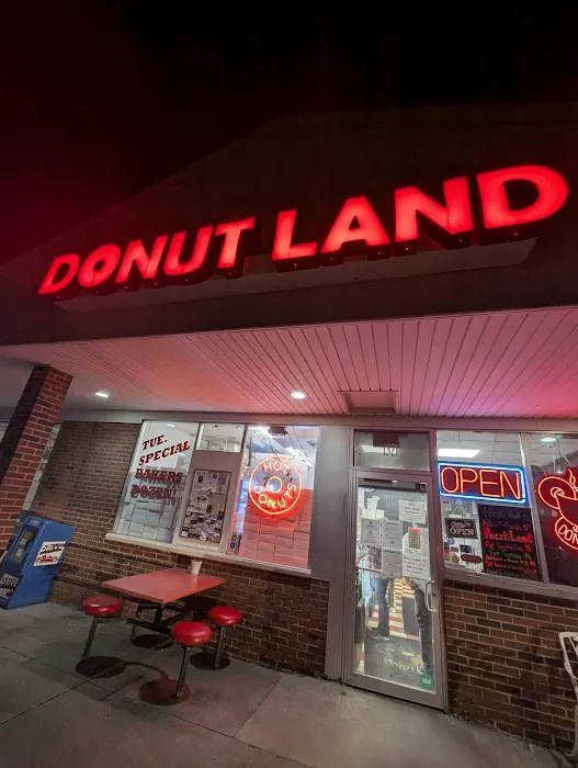 Donut Land Picture 9