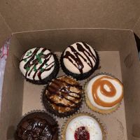 Pandora's Cupcakes and Gourmet Popcorn ico