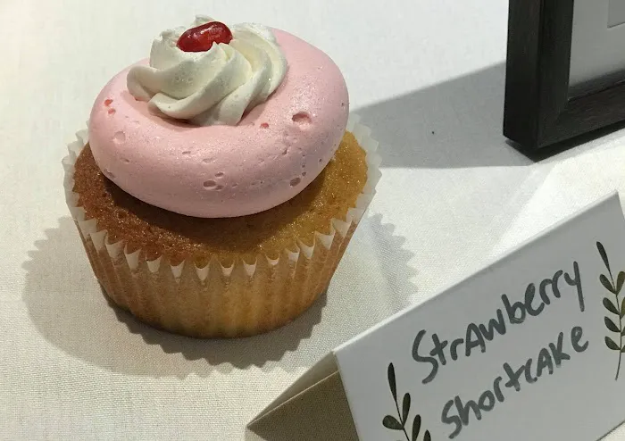Pandora's Cupcakes and Gourmet Popcorn Picture 6