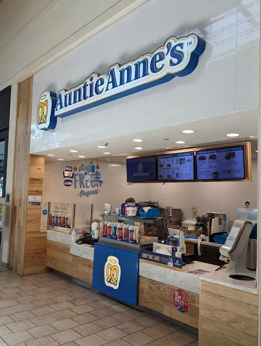 Auntie Anne's Picture 6