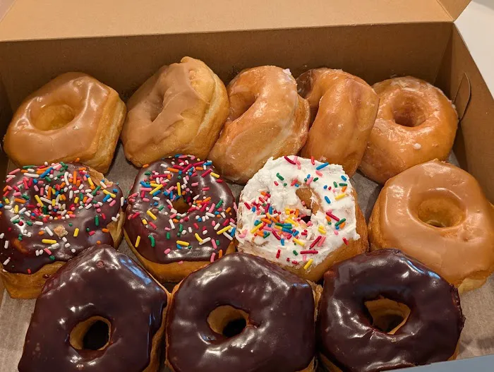 George's Donuts Picture 3