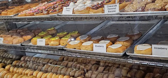 George's Donuts Picture 4