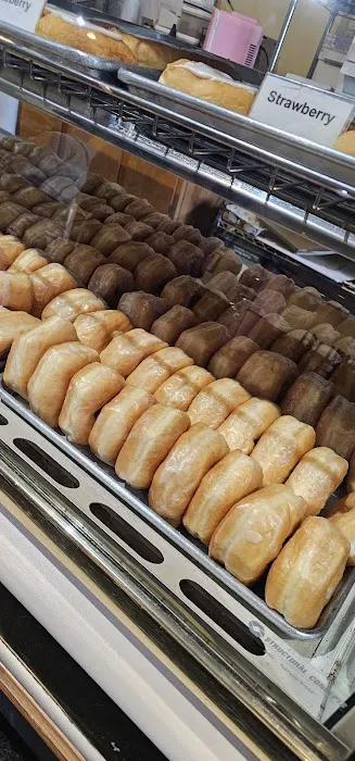 George's Donuts Picture 6