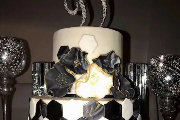 The Cake House Cleveland LLC
