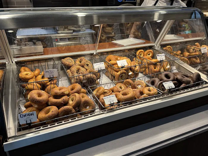 Bagel Boulevard Picture 9
