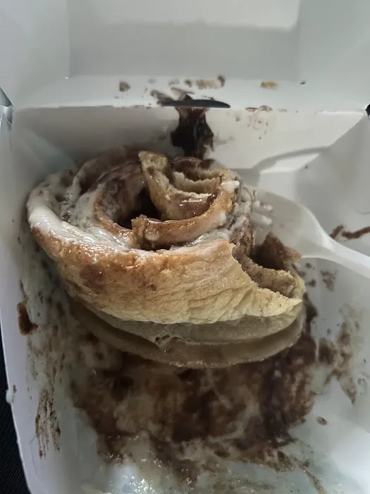 Cinnabon Picture 5