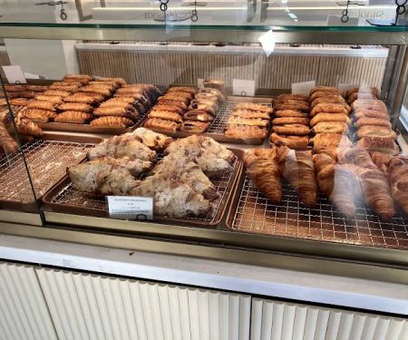 TOUS les JOURS Bakery & Cafe