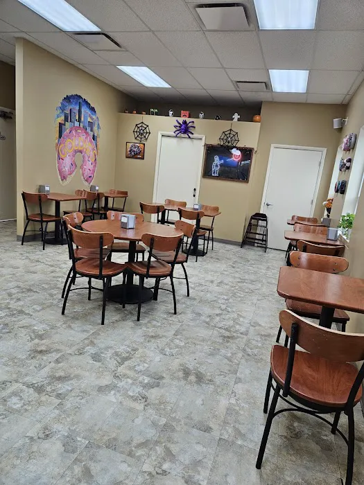 Goldie’s Donuts & Bakery Picture 2