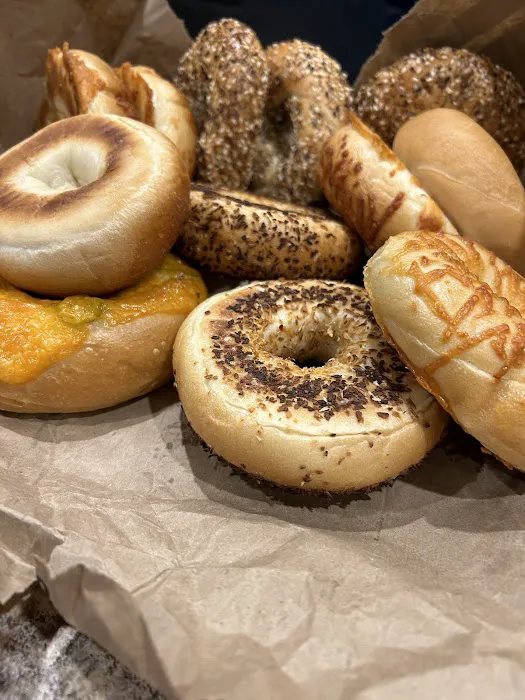 JB Bagelry Picture 6