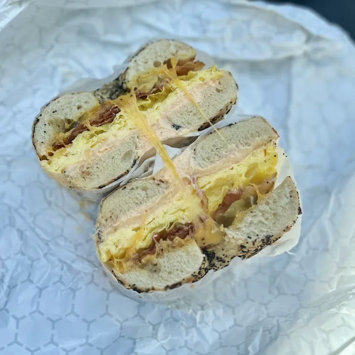 JB Bagelry Picture 5