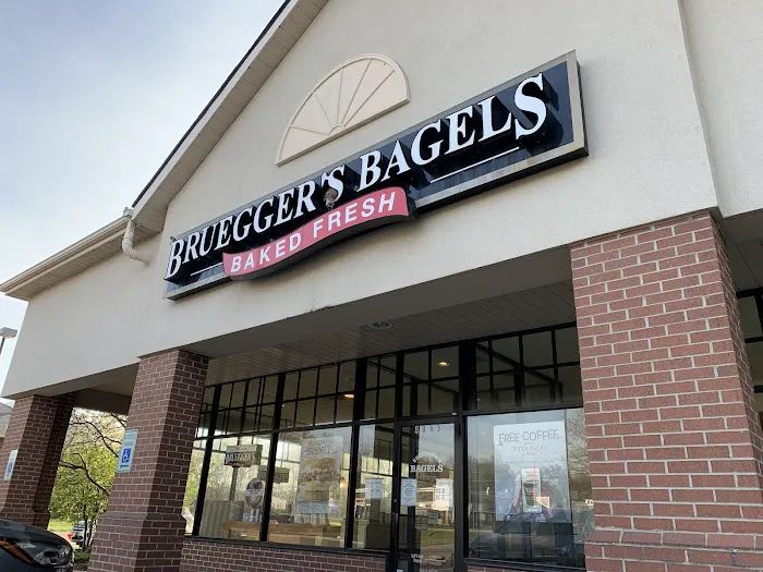 Bruegger's Bagels Picture 1