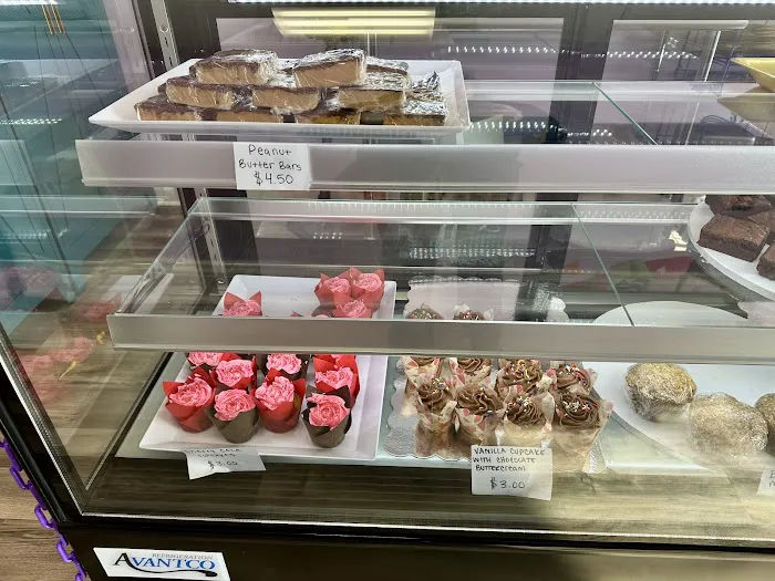 Jenni's Desserts Picture 7