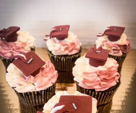 Cakes Deelux