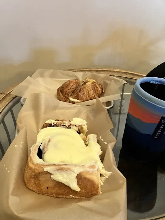 Cardinal Cakes and Coffee Picture 4