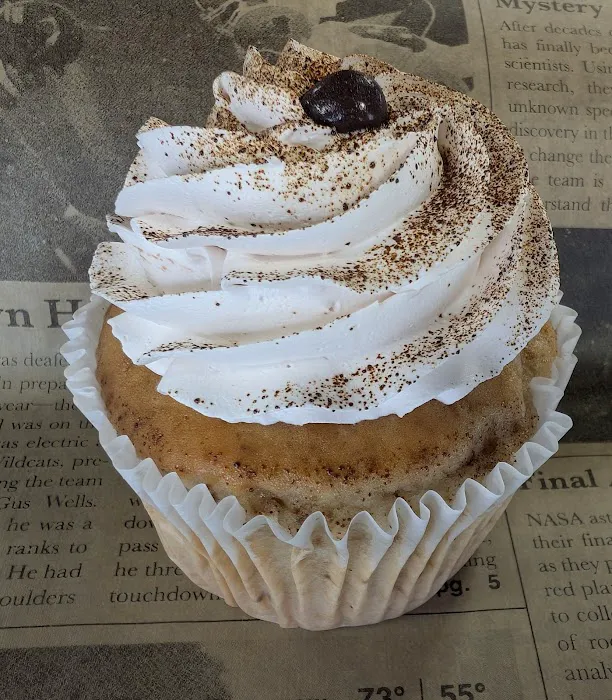 Cardinal Cakes and Coffee Picture 10