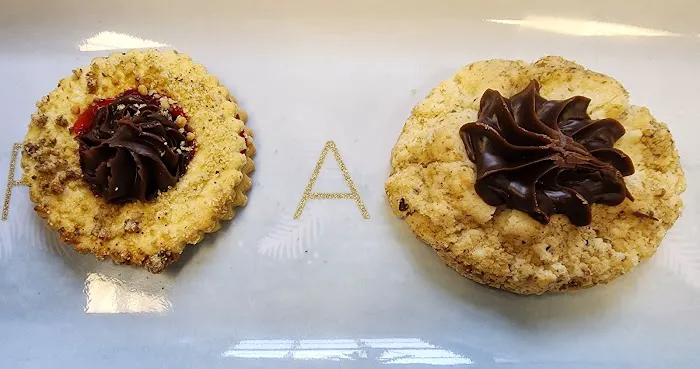 Wojtila's Bakery Picture 6