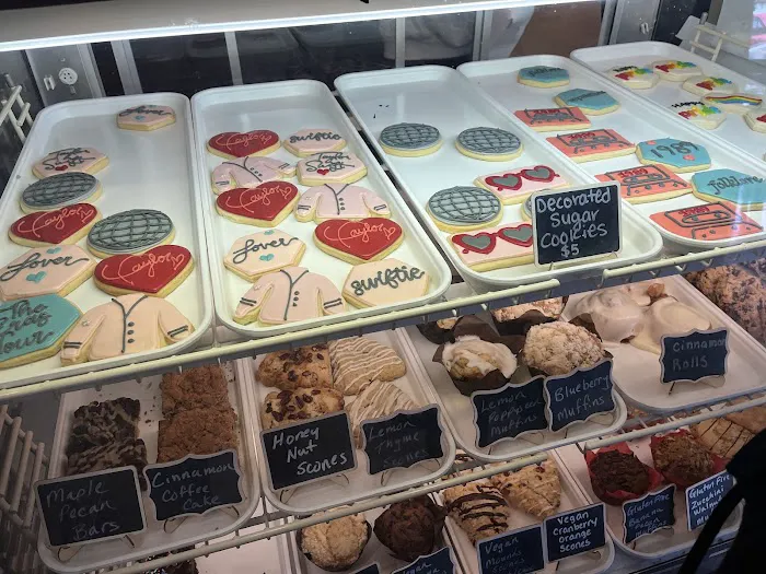 The Honey Bee Bakery Picture 6