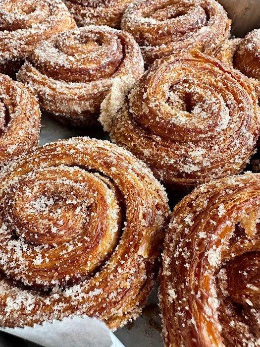 Top Tier Pastry Picture 9
