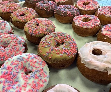 Nik’s Donuts