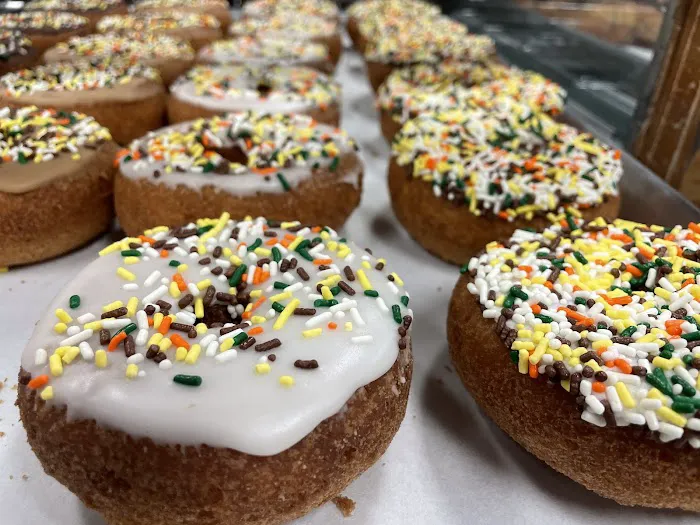 Nik’s Donuts Picture 8