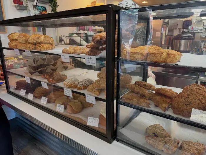 Sweet Mary's Bakery Picture 3