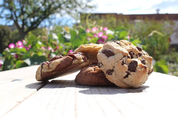 Fat T's Cookies Picture 2