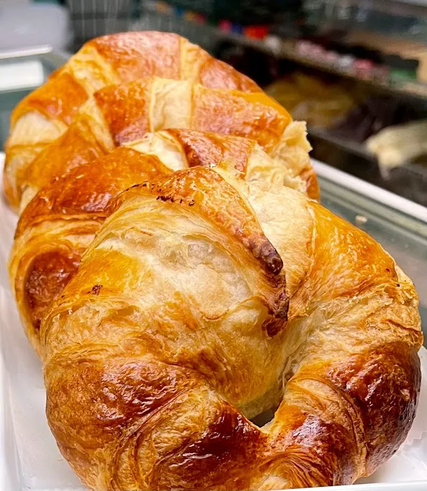 Marie’s Patisserie~Inside Avala Grill Picture 3