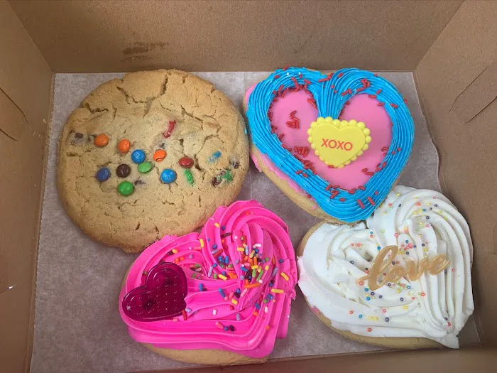 The Mad Batter Bakeshop Picture 5