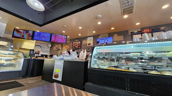 D & R Bagels Picture 5