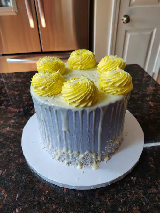 White Flower Cake Shoppe Picture 3